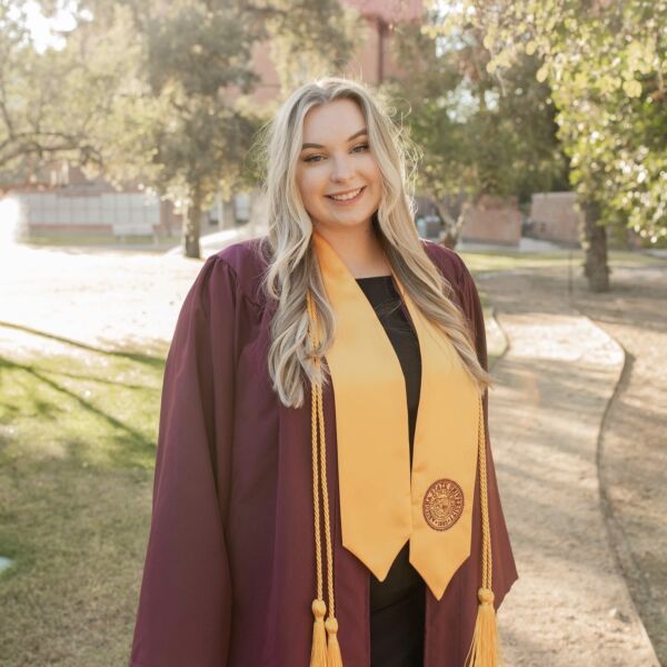 <a href="http://smack-lab.com/team/ashlee-greenier">Ashlee Greenier</a><br />Research Technician<br />Center for Evolution & Medicine, ASU